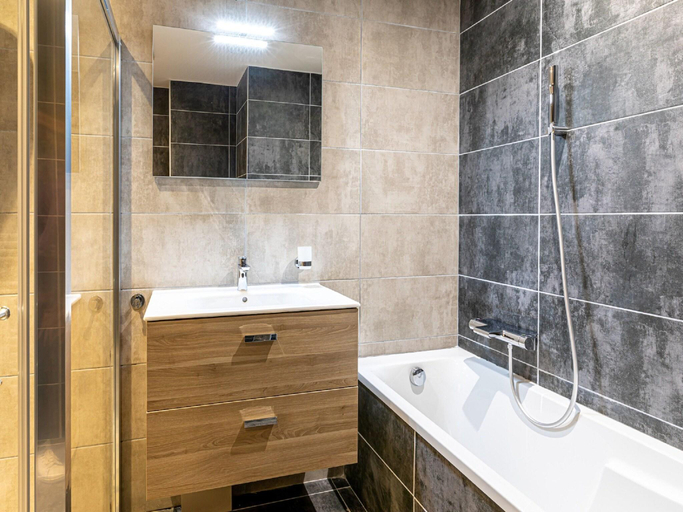Bathroom 3, Modern Mountain Stay, Haute-Savoie