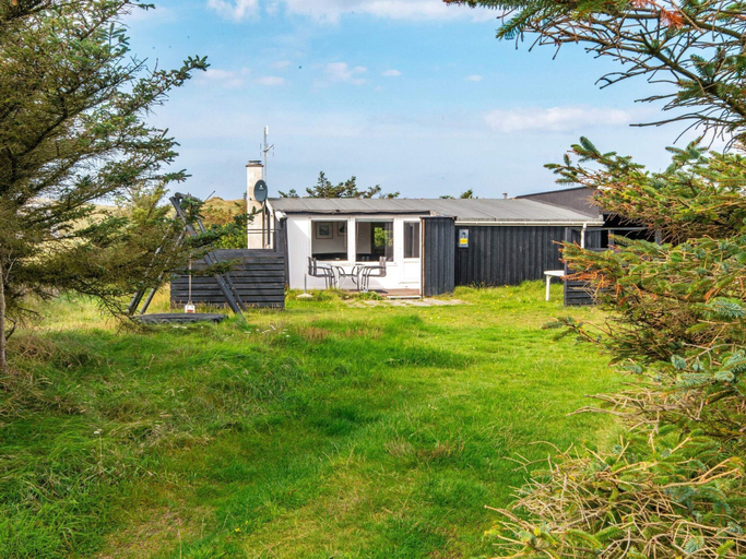 Others 4, 6 Person Holiday Home in Harboore, Lemvig