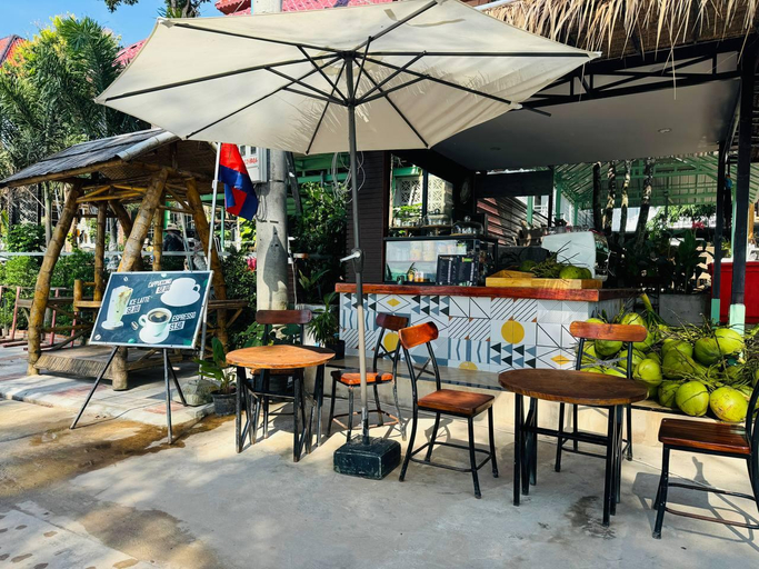 Food & Drinks 4, Real Hostel, Sihanoukville