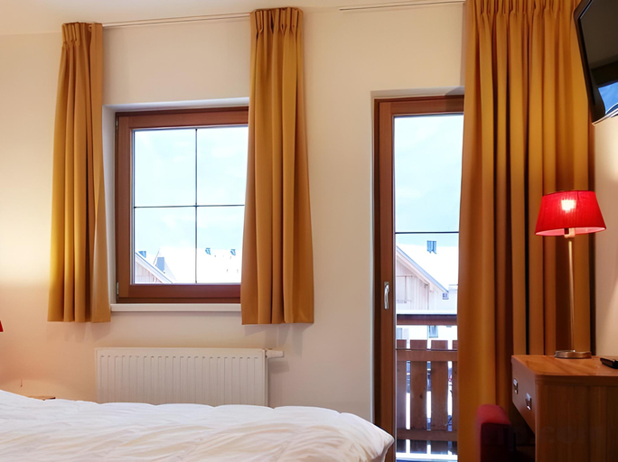 Bedroom 3, Dormio Resort Obertraun, Gmunden