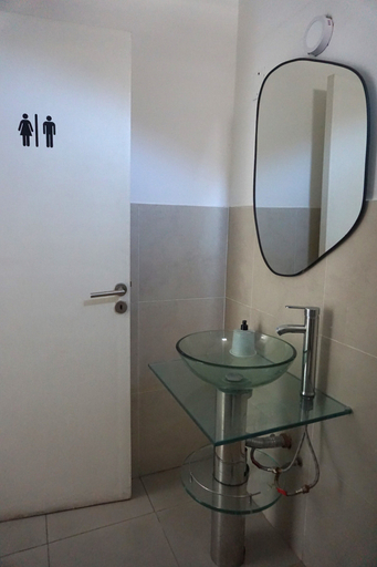 Bathroom 4, Hotel Sienna, Capital