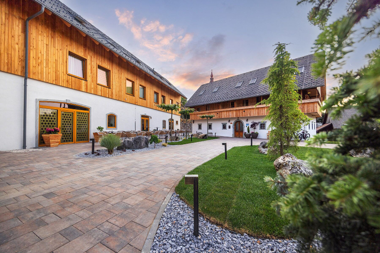Exterior & Views 2, Hotel Julian Alps, Bled