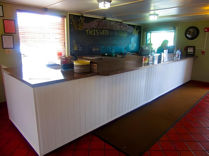 Others 5, Fiddler's Inn, Davidson