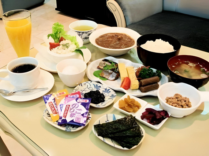 Food & Drinks 4, Toei Hotel, Yokkaichi