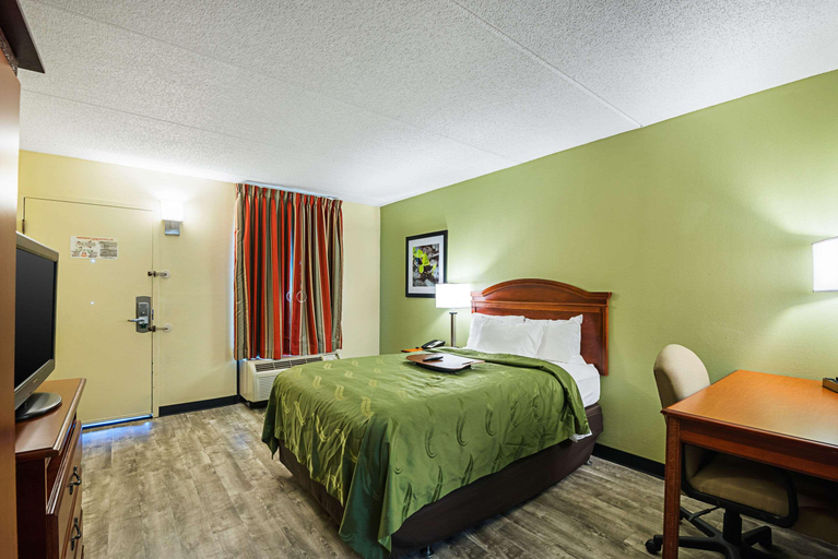 Bedroom 3, Quality Inn Airport - Southeast, Jefferson