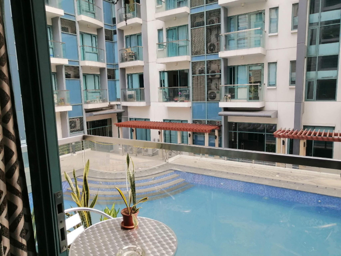 Others 5, Budget Vacation Homes across Manila Airport T3, Pasay City