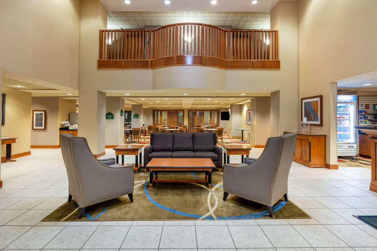 Public Area 2, Wingate By Wyndham Gillette, Campbell