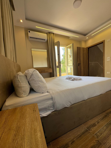 Others 4, Exotic Pyramids hotel, Al-Ahram