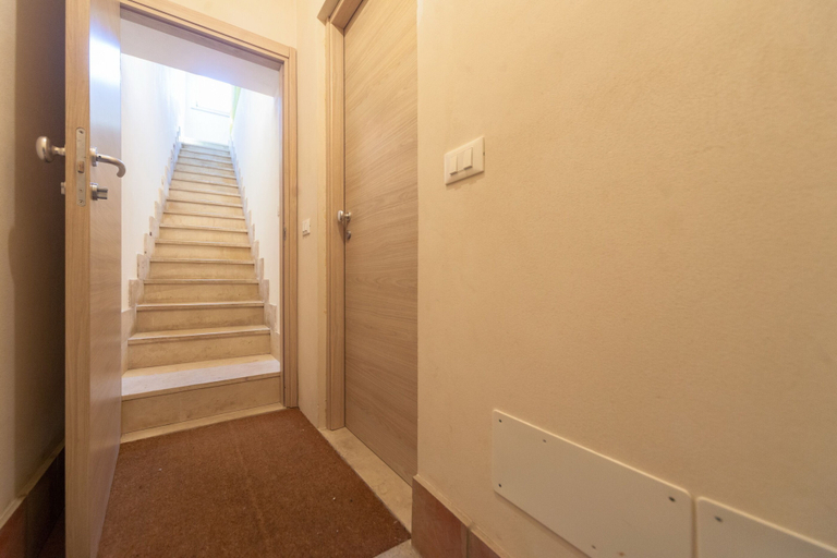 Others 5, Mercato di Ortigia Apartments, Syracuse