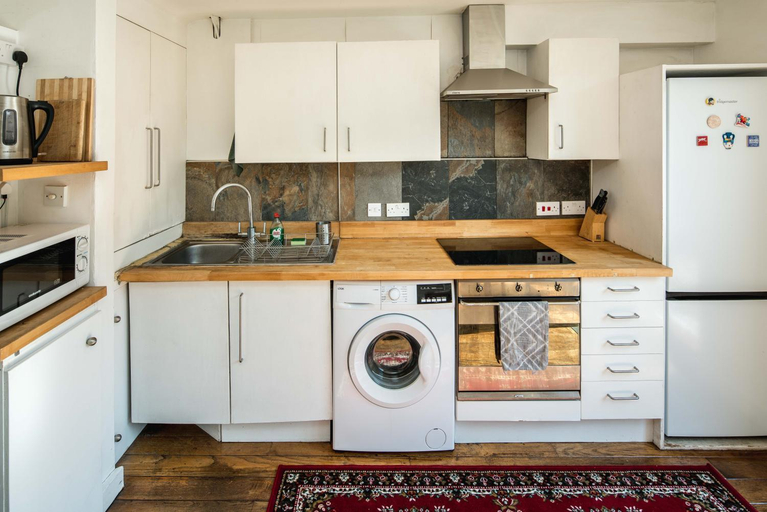 Others 2, Hoxton Rooms - Homestay, London