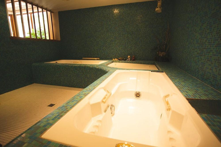Bathroom 5, Hotel Donnerhof, Innsbruck Land