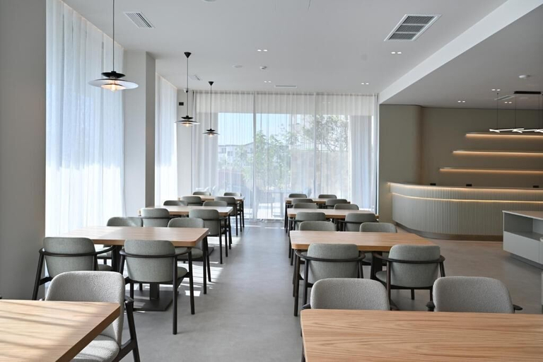 Food & Drinks 5, Muze Hotel, Sarandës