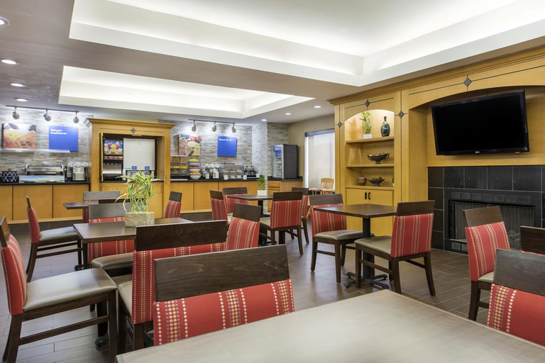 Public Area 3, Best Western Plus Raleigh Crabtree Valley Hotel, Wake