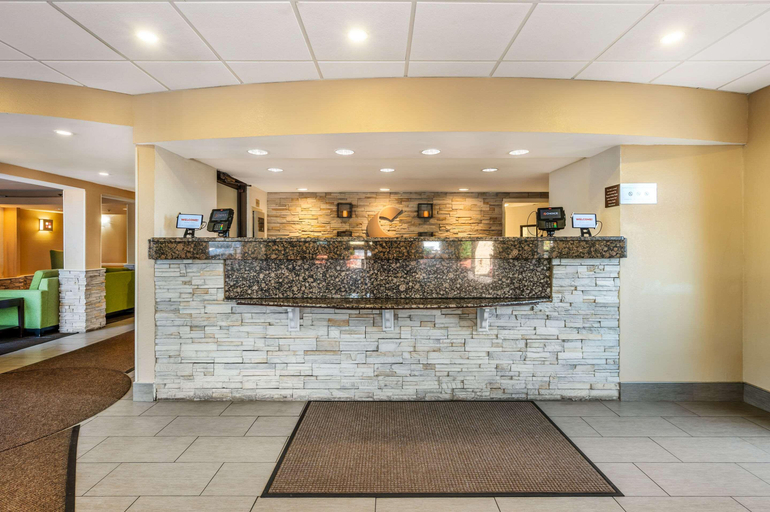 Public Area 2, Comfort Inn and Suites East Hartford, Hartford