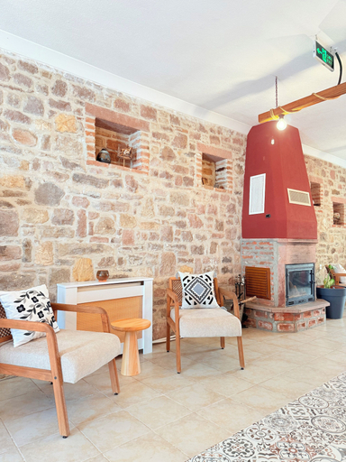 Others 4, Mirna Küçükköy, Ayvalık