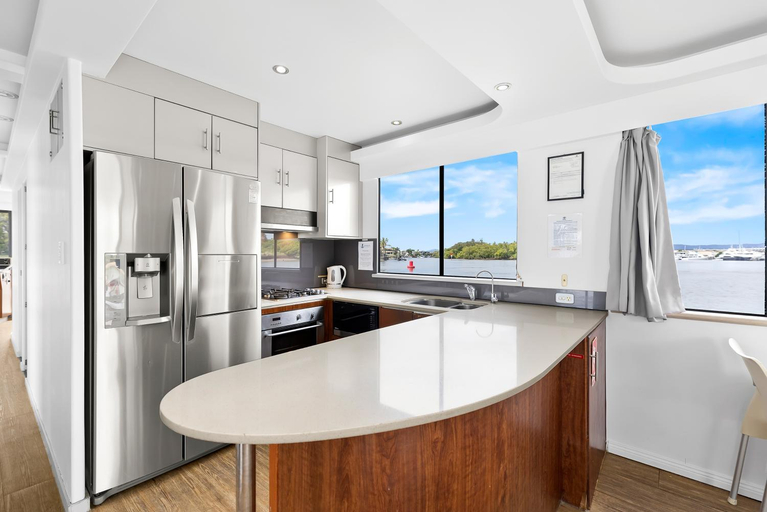 5, Coomera Houseboats, Gold Coast