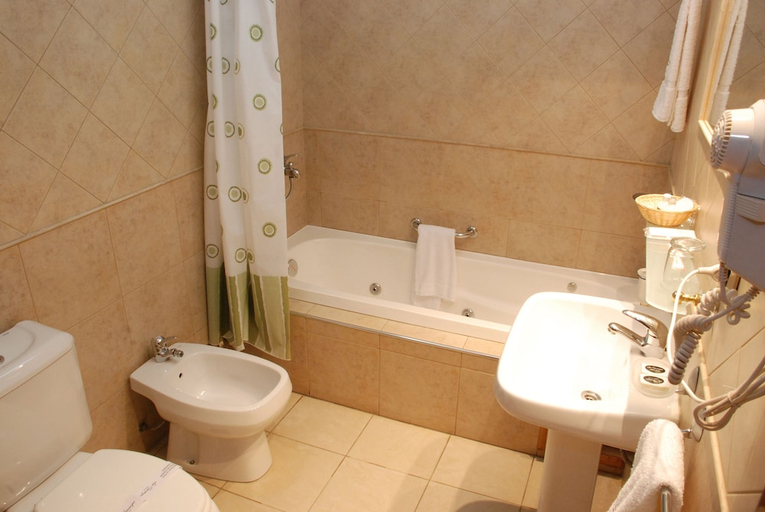 Bathroom 4, Los Naranjos, Ushuaia