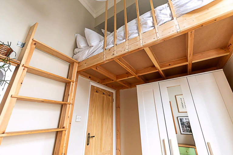 Bedroom 3, Beautiful Two Bedroom Abode Near Victoria, London