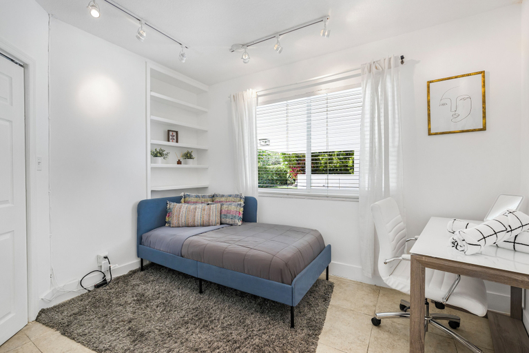 Others 1, Miami Dream Home with Pool, Miami-Dade