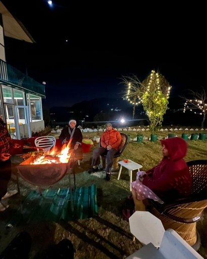 Food & Drinks 5, Bougain Villa Cottage, Nainital