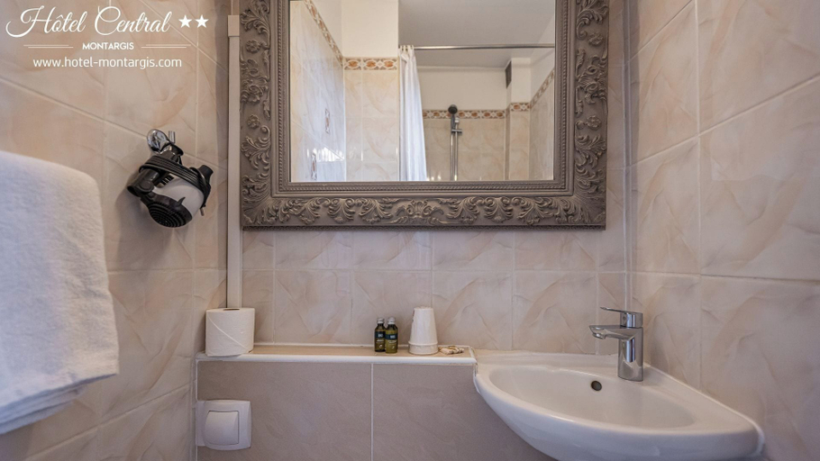 Bathroom 3