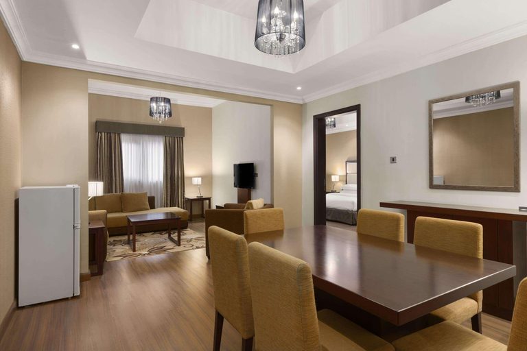 Bedroom 3, Ramada Hotel & Suites by Wyndham Ajman, Ajman