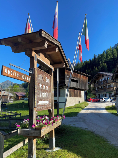 Exterior & Views 2, Garni Ladinia, Belluno