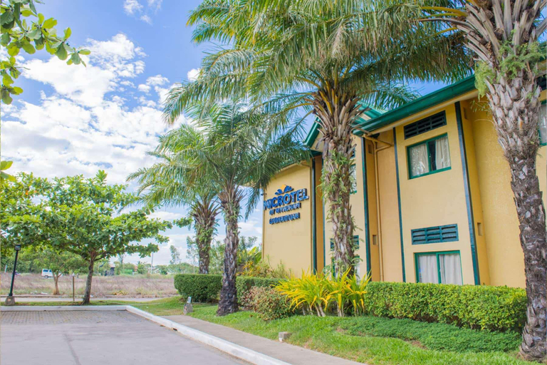 Exterior & Views 2, Microtel Inn by Wyndham Cabanatuan, Cabanatuan City