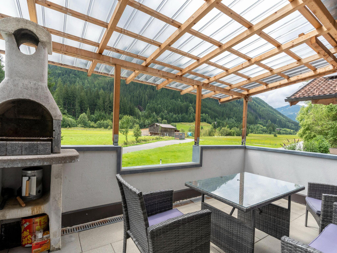 Food & Drinks, Apartment Neukirchen near Ski Slopes, Zell am See