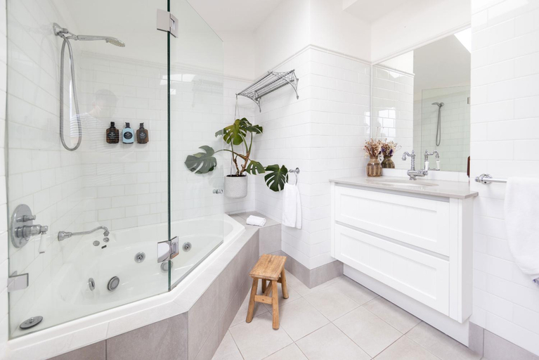 Bathroom 3, The Drawing Rooms of Berry, Shoalhaven - Pt B