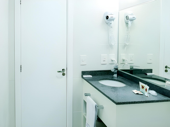 Bathroom 3, SKY PREMIUM HOTEL GRAMADO - Otima Localizacao, Gramado