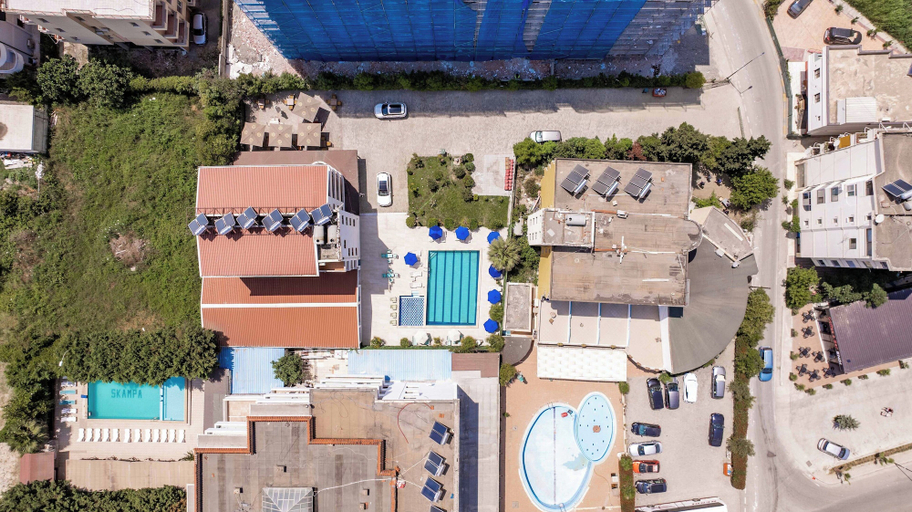 Exterior & Views 2, KURTI Hotel, Kavajës