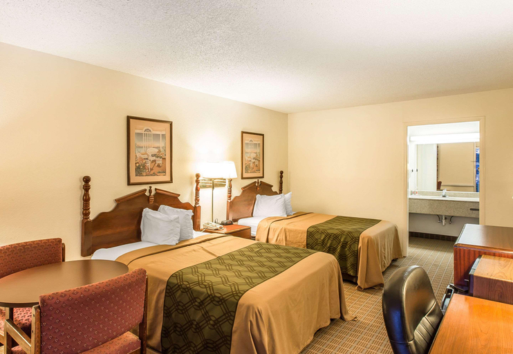 Bedroom 3, Econo Lodge Thomasville Area, Thomas