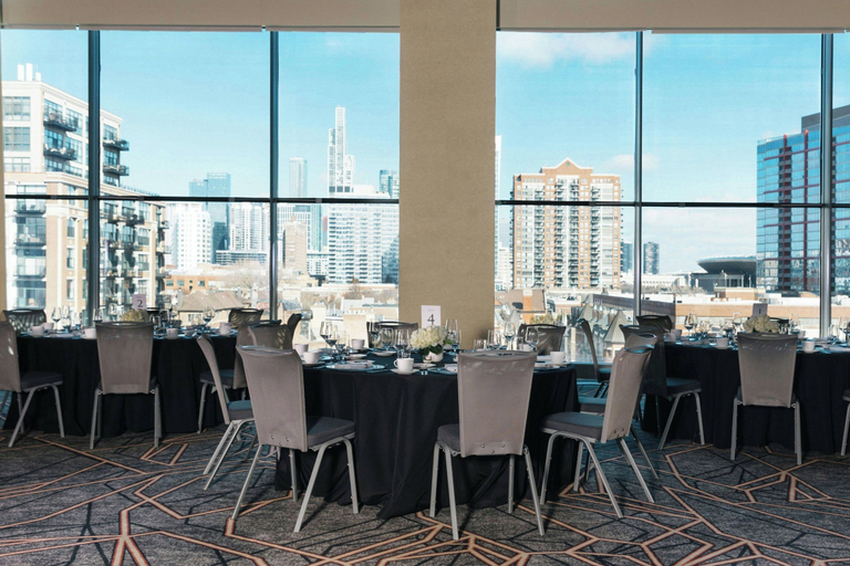 Food & Drinks 5, Marriott Marquis Chicago, Cook