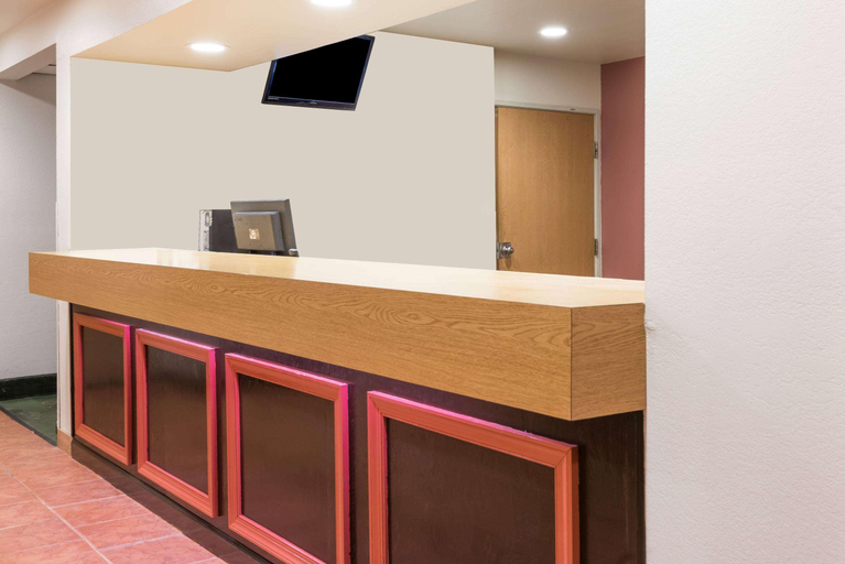 Public Area 2, Super 8 by Wyndham Pittsburgh/Monroeville, Allegheny