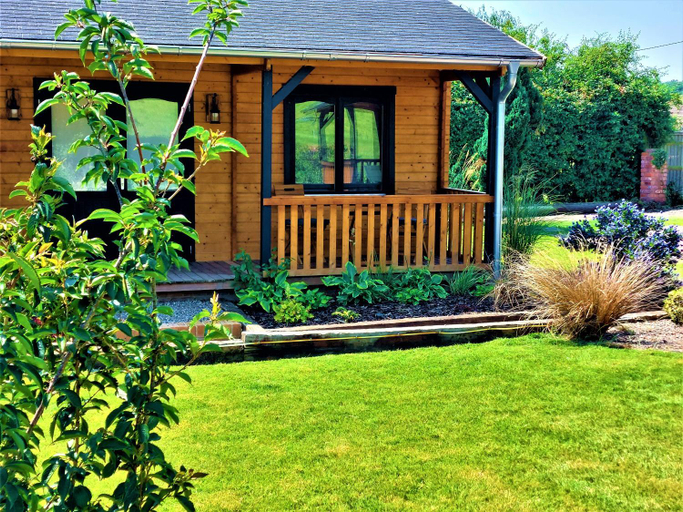 Others 4, The Malvern Hills, Courtyard Cabin Quiet and Rural, Worcestershire