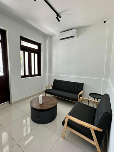 Public Area, Lodge 43 House, Penang Island