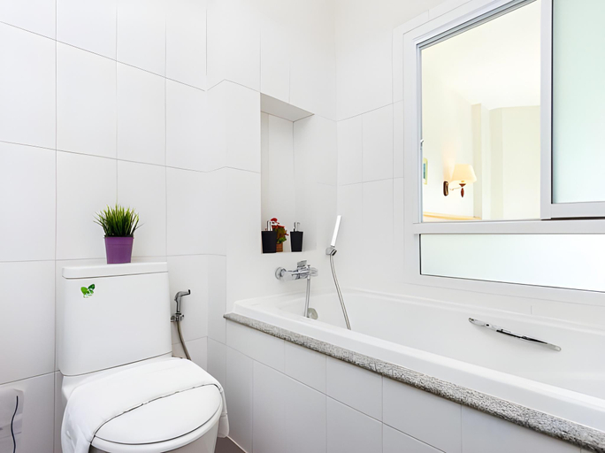Bathroom 4, Kanchanaburi City Hotel, Muang Kanchanaburi