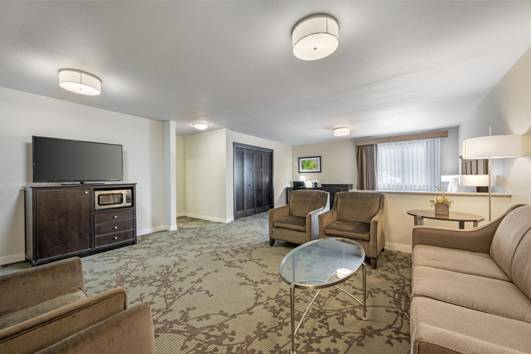 Others 5, Best Western Black Hills Lodge, Lawrence