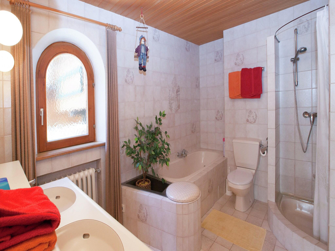 Bathroom 3, Chalet in Fusch near Ski Lift and Lake, Zell am See