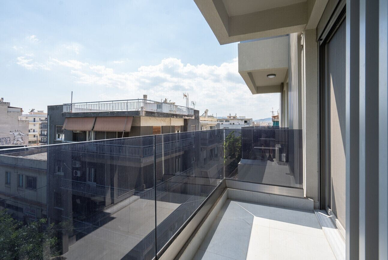 Room 2, LIV - Modern Studio Apartment S8-3c, Attica