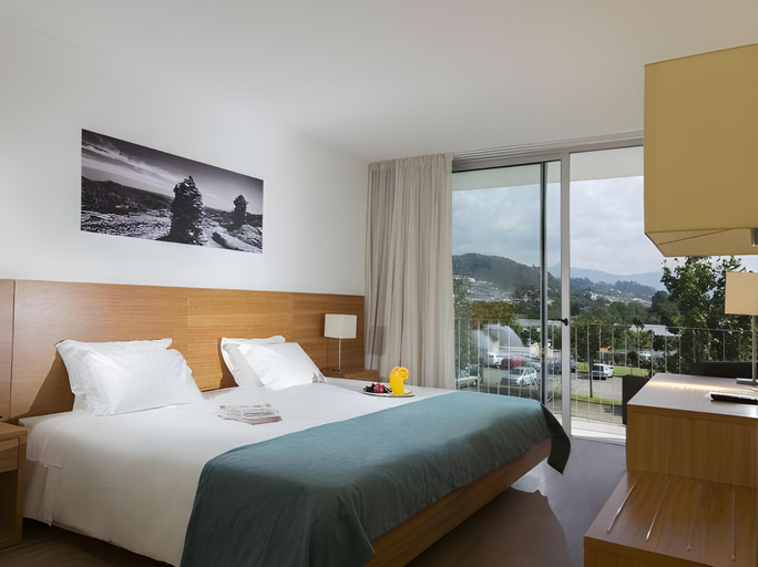 Bedroom 3, Luna Arcos Hotel, Arcos de Valdevez