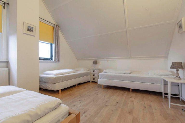 Bedroom 3, De Buitenplaats 62 in Callantsoog for 6-people, Zijpe
