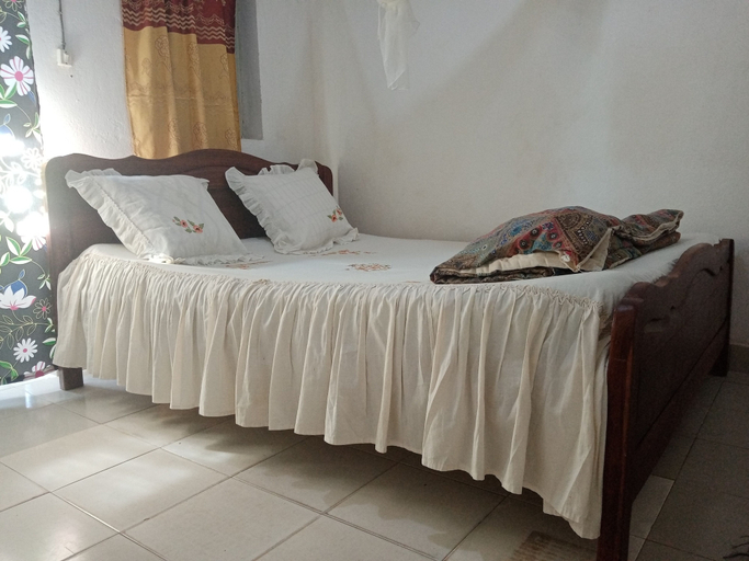 Others 5, HOTEL FILANTSOA, Menabe