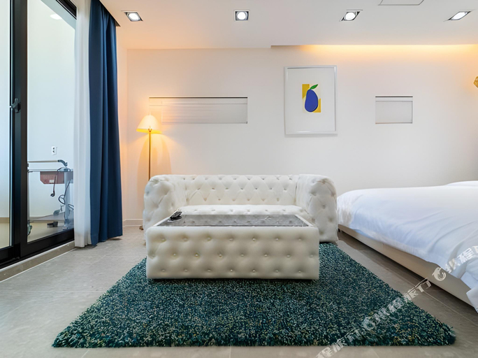 Bedroom 2, Yeosu Blue Mango Pool Villa & Resort, Yeosu