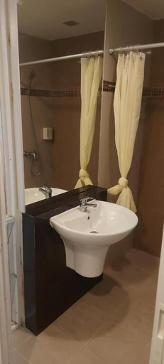 Bathroom 4, Welnez World Residence Pattaya , Pattaya