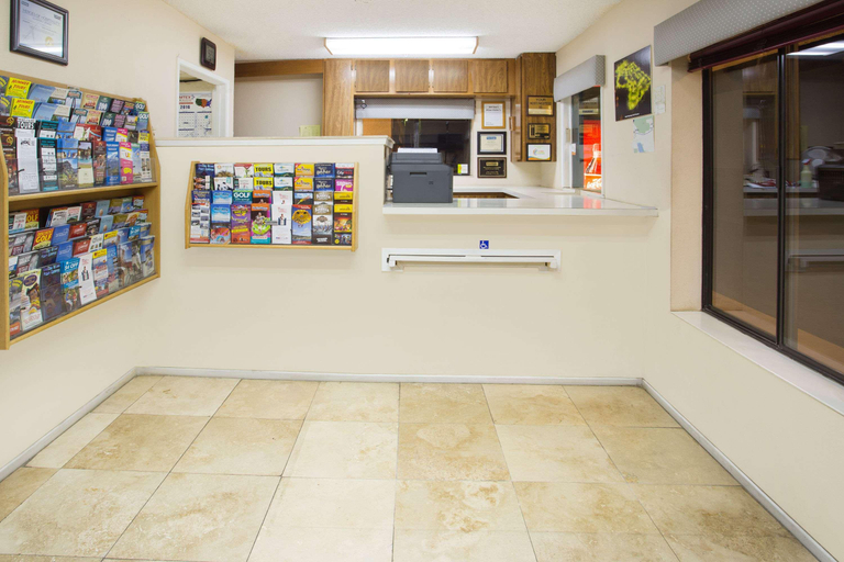 Public Area 2, Travelodge by Wyndham Indio, Riverside