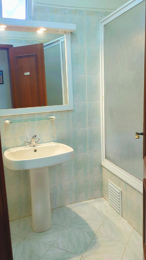 Bathroom 3, Studio Ocean View Olhão, Olhão