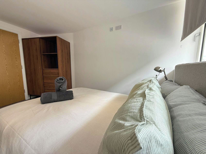 Others 3, City Centre 1Bed Flat, Sheffield