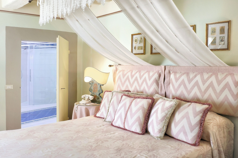 Bedroom 10